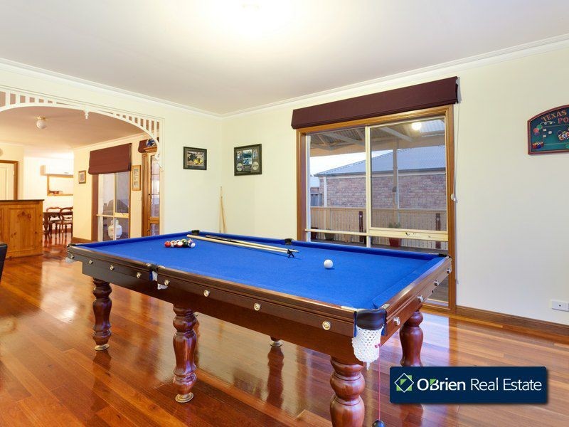 17 Beaconhill Drive, Beaconsfield VIC 3807