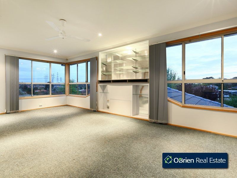 18 Marjoram Close, Hallam VIC 3803