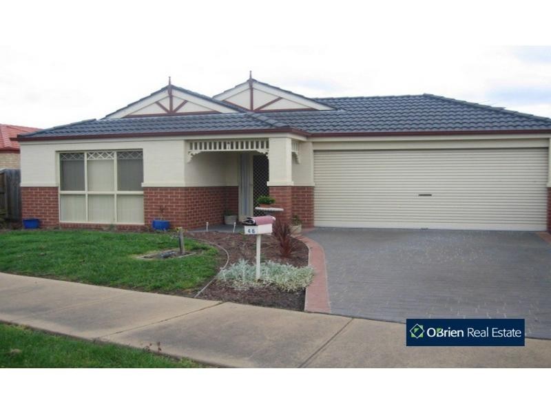 46 Hartland Circuit, Pakenham VIC 3810