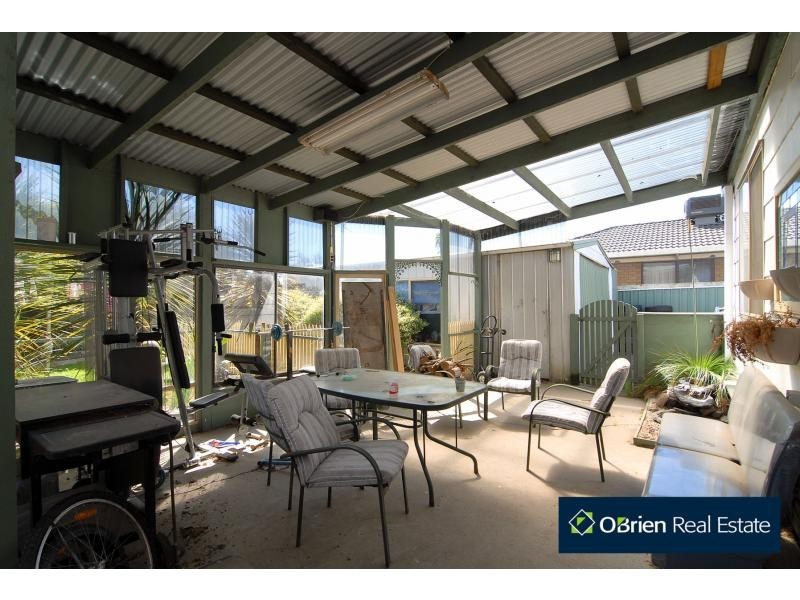 21 Damian Court, Cranbourne VIC 3977