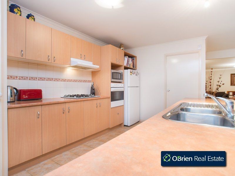 1 Ashbrook Way, Cranbourne VIC 3977