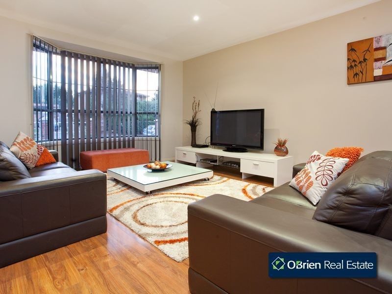 53 George Chudleigh Drive, Hallam VIC 3803