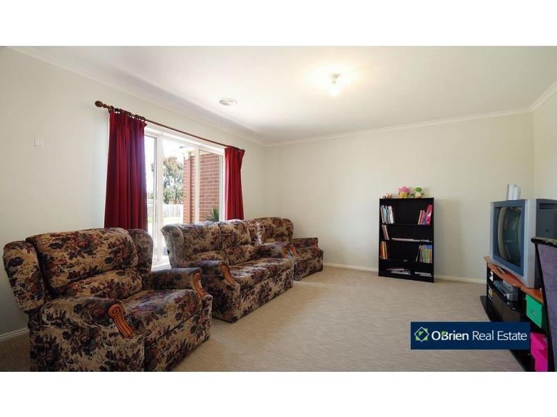 3 Amstel Mews, Cranbourne VIC 3977