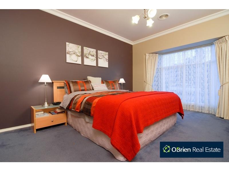 4 Piccadilly Court, Narre Warren South VIC 3805