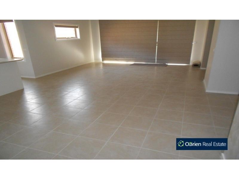 24 Majestic Drive, Officer VIC 3809