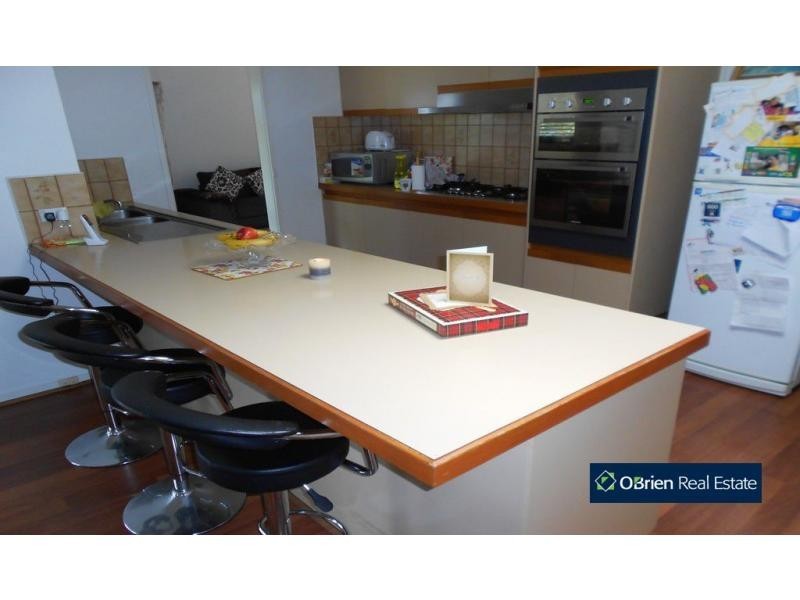 77 Mansfield Street, Berwick VIC 3806