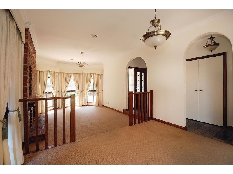 5 Don Juan Court, Narre Warren VIC 3805