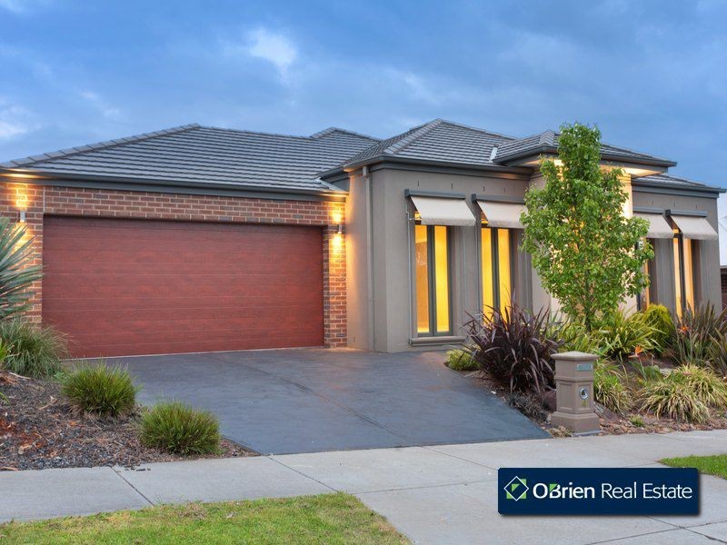 4 Monarch Road, Berwick VIC 3806