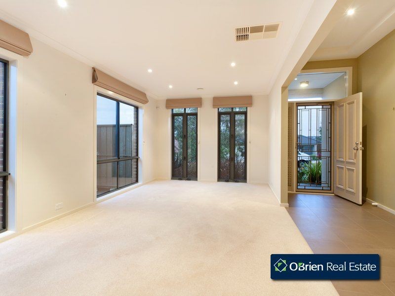 4 Monarch Road, Berwick VIC 3806