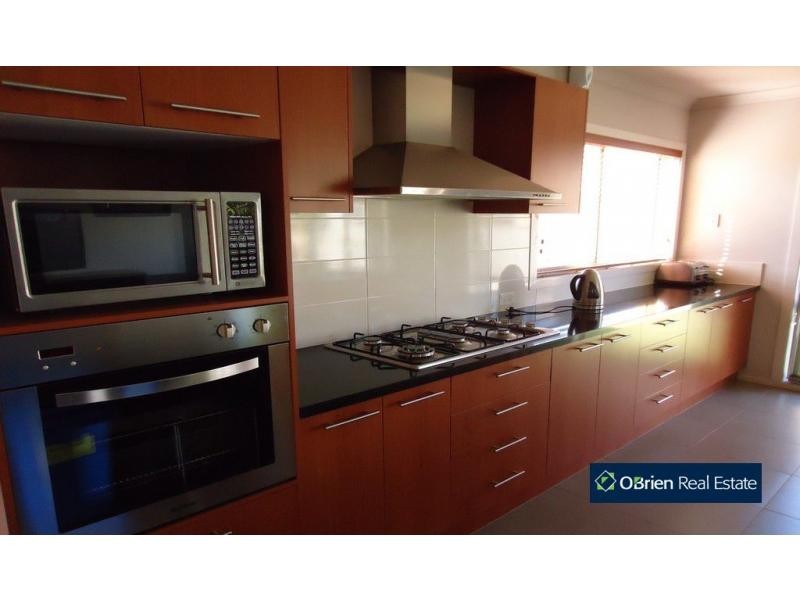 55 Premier Drive, Berwick VIC 3806