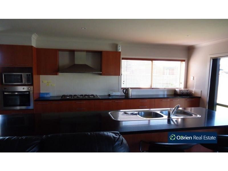 55 Premier Drive, Berwick VIC 3806