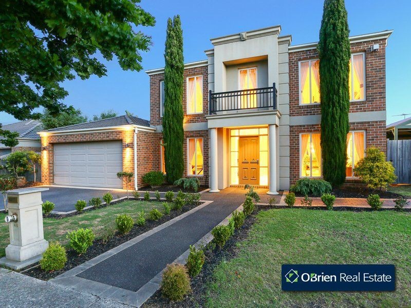 48 Berwick Springs Promenade, Narre Warren South VIC 3805