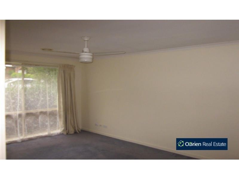 17 Sandalwood Drive, Narre Warren VIC 3805