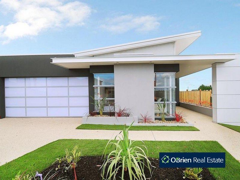 L144 John Russell Road, Cranbourne VIC 3977