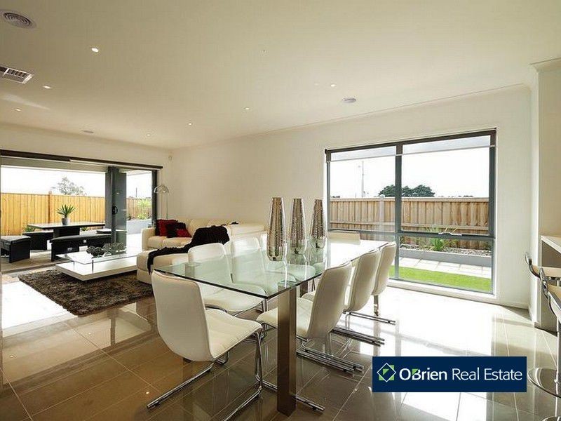 L144 John Russell Road, Cranbourne VIC 3977