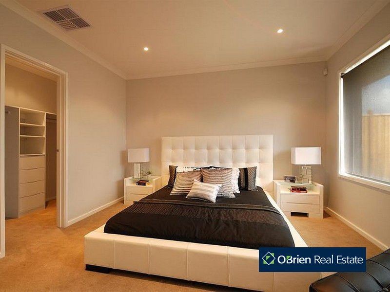 L144 John Russell Road, Cranbourne VIC 3977