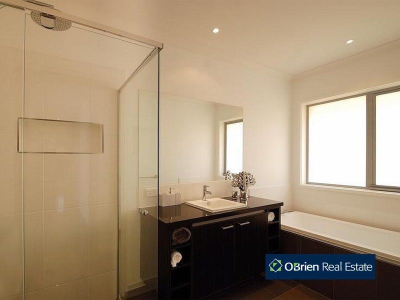 L144 John Russell Road, Cranbourne VIC 3977