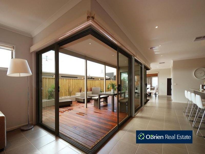 L143 John Russell Road, Cranbourne VIC 3977