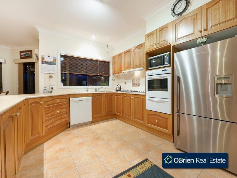 3 Emperor Road, Berwick VIC 3806