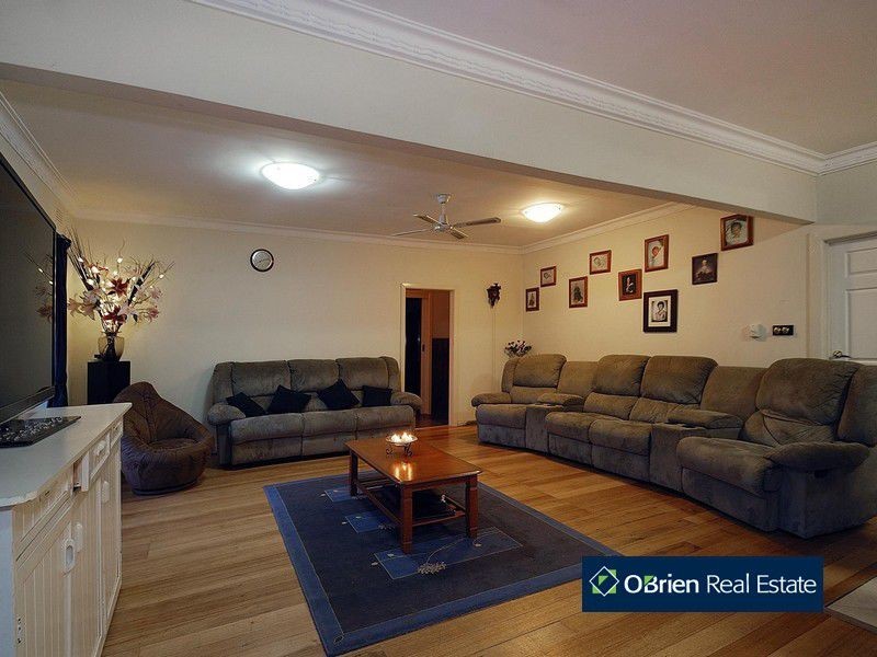 40 Bakers Road, Clyde VIC 3978