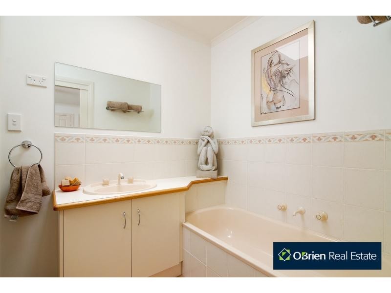 37/ 15-17 William Road, Berwick VIC 3806