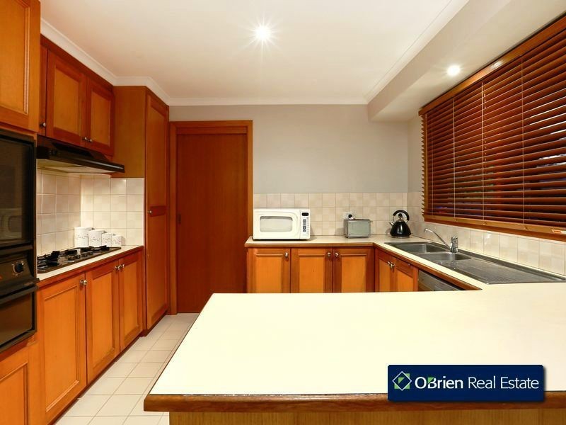 21 Marjoram Close, Hallam VIC 3803