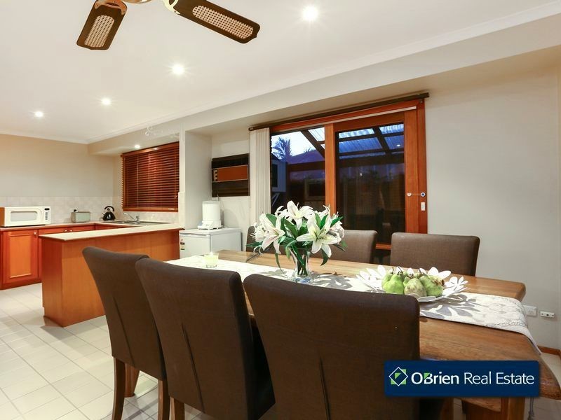 21 Marjoram Close, Hallam VIC 3803