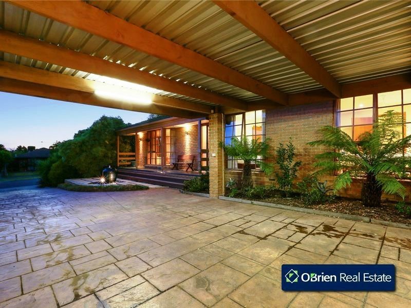 21 Marjoram Close, Hallam VIC 3803