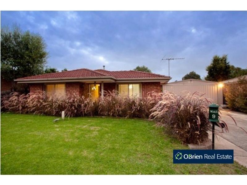 9 Culmara Court, Berwick VIC 3806