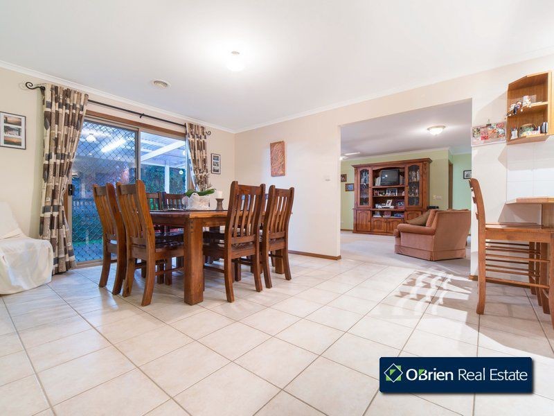 2 Lomandra Court, Narre Warren South VIC 3805
