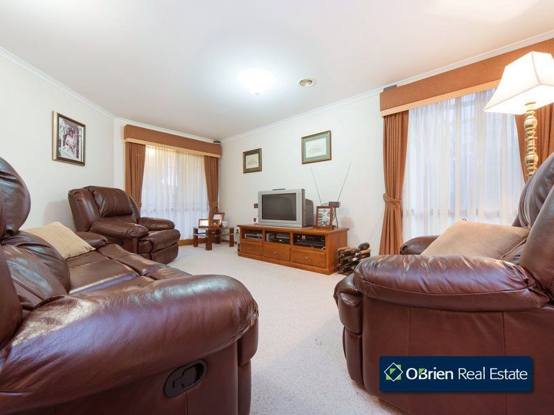 2 Lomandra Court, Narre Warren South VIC 3805