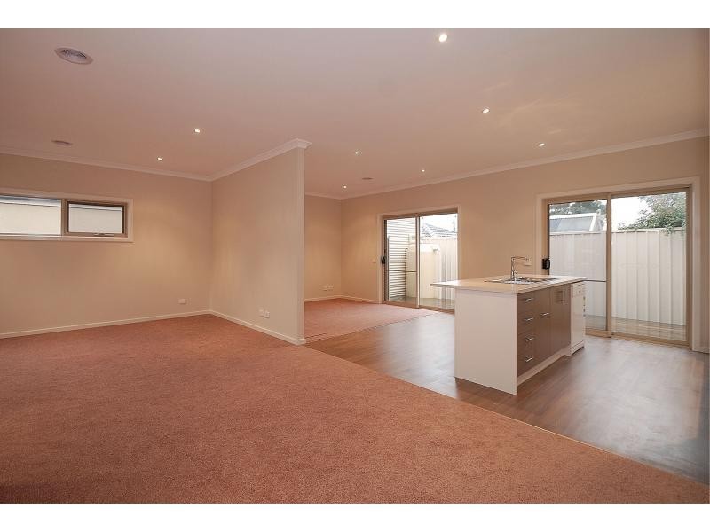 3/9 Slingsby Avenue, Beaconsfield VIC 3807