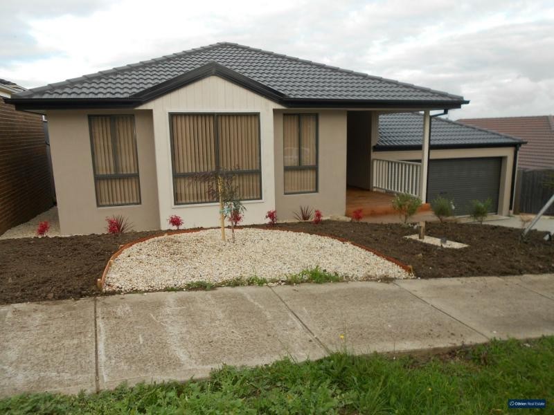 23 Oconnell Street, Berwick VIC 3806