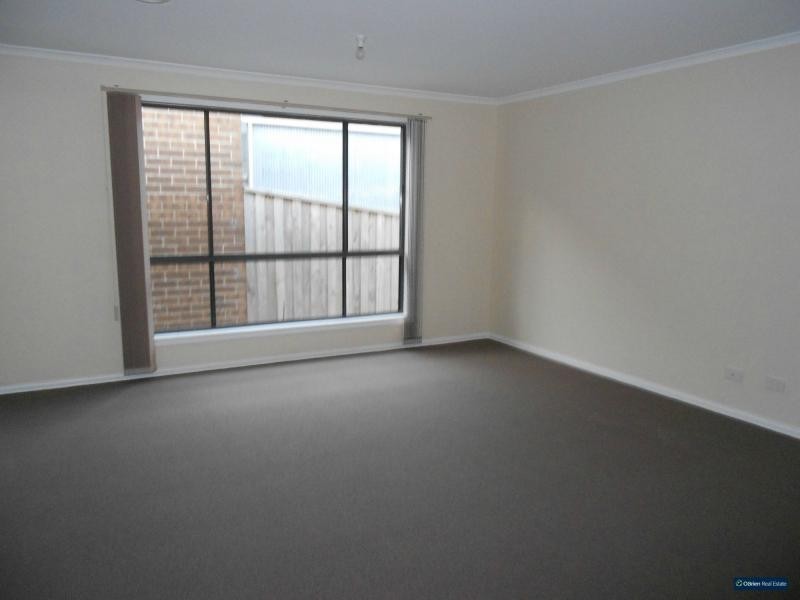 23 Oconnell Street, Berwick VIC 3806