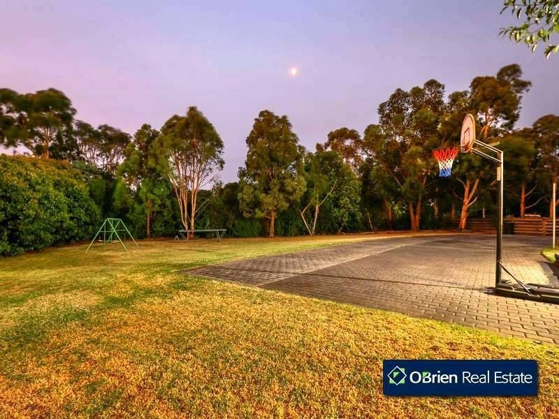 259-261 Belgrave-Hallam Road, Narre Warren North VIC 3804