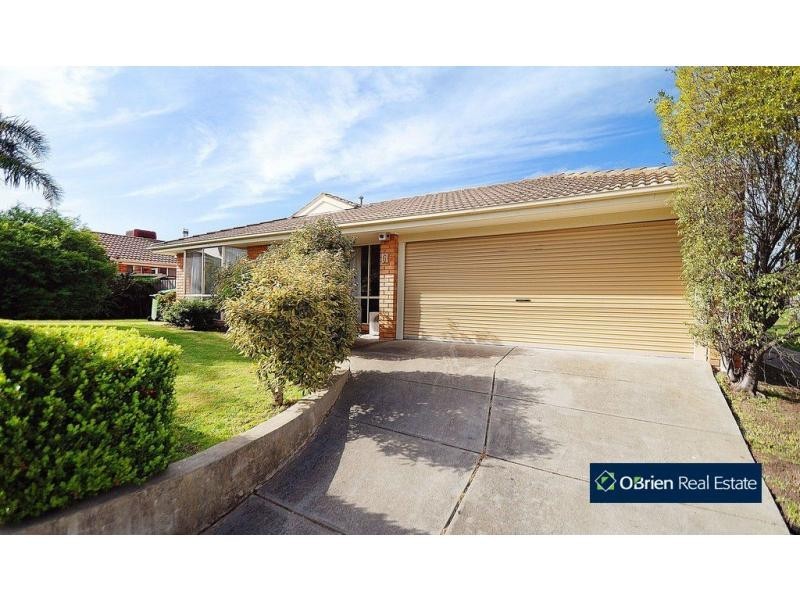 6 Finbar Court, Narre Warren South VIC 3805