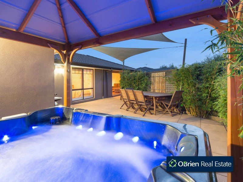 53 Hancock Drive, Berwick VIC 3806