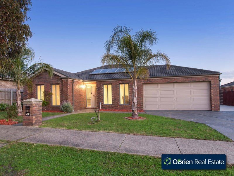 16 Glenisla Way, Berwick VIC 3806