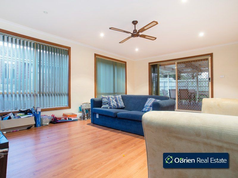 2 Redmore Court, Berwick VIC 3806