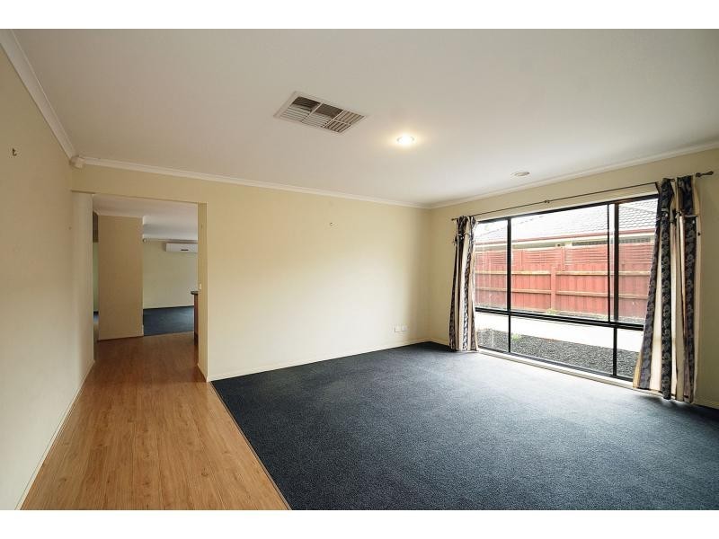 135 Bellevue Drive, Berwick VIC 3806