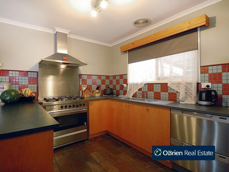 32 Warneet Road, Blind Bight VIC 3980