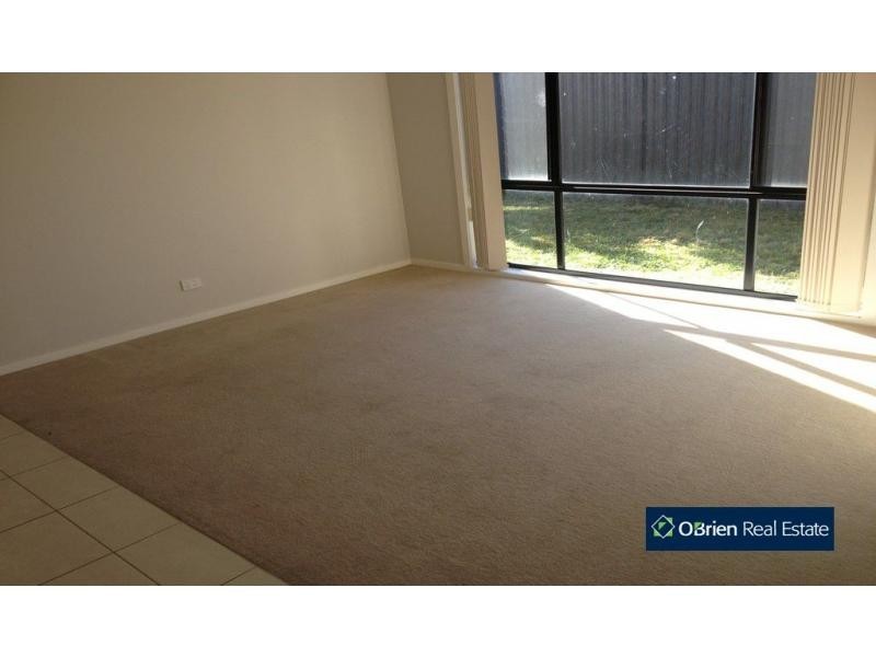 1 Wilson Place, Pakenham VIC 3810