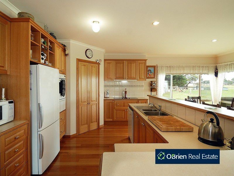 139 Tooradin Station Road, Tooradin VIC 3980