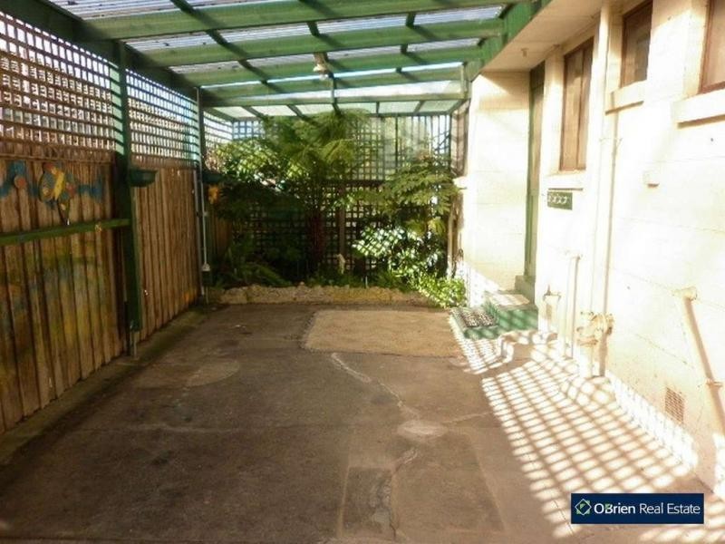 Unit 2/172-174 Warrigal Road, Mentone VIC 3194