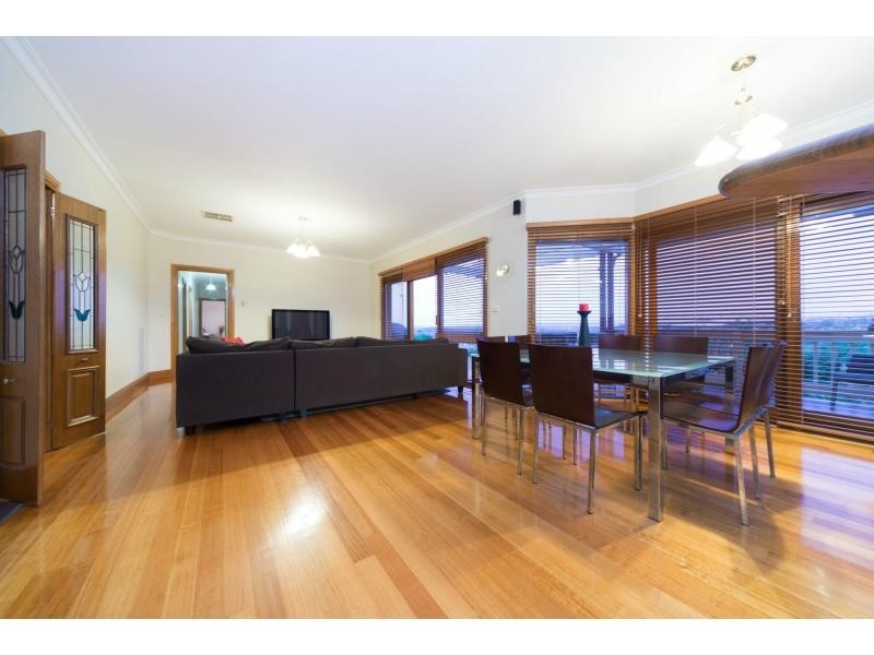 6 Nolan Close, Narre Warren North VIC 3804