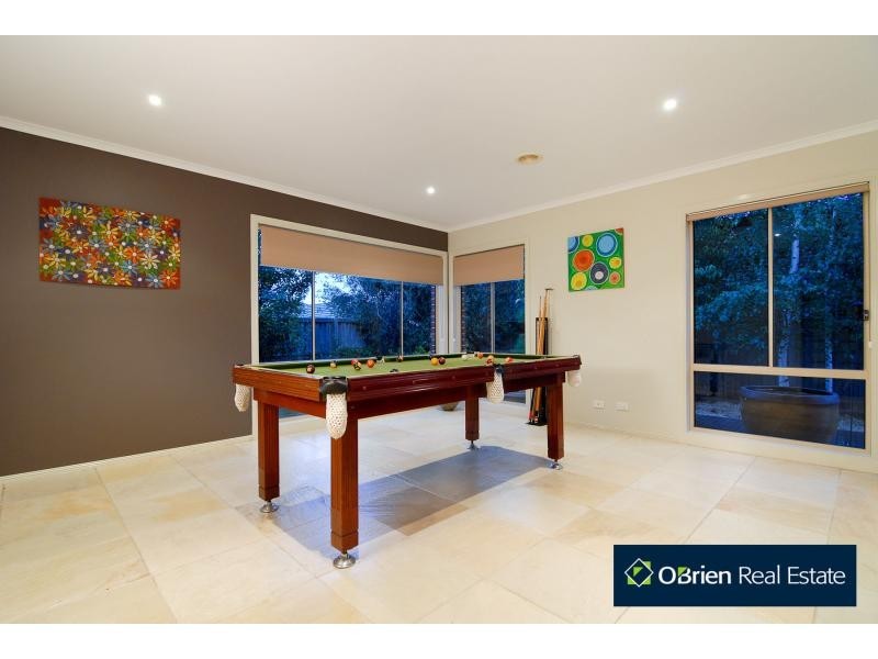 6 Lorne Court, Berwick VIC 3806