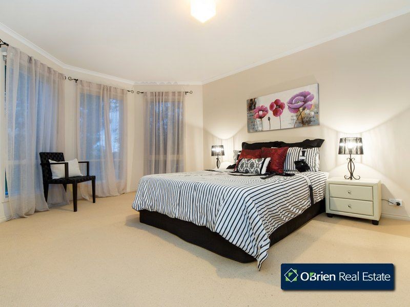 6 Dickson Mews, Berwick VIC 3806