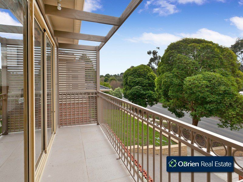 1/42 Inglis Road, Berwick VIC 3806