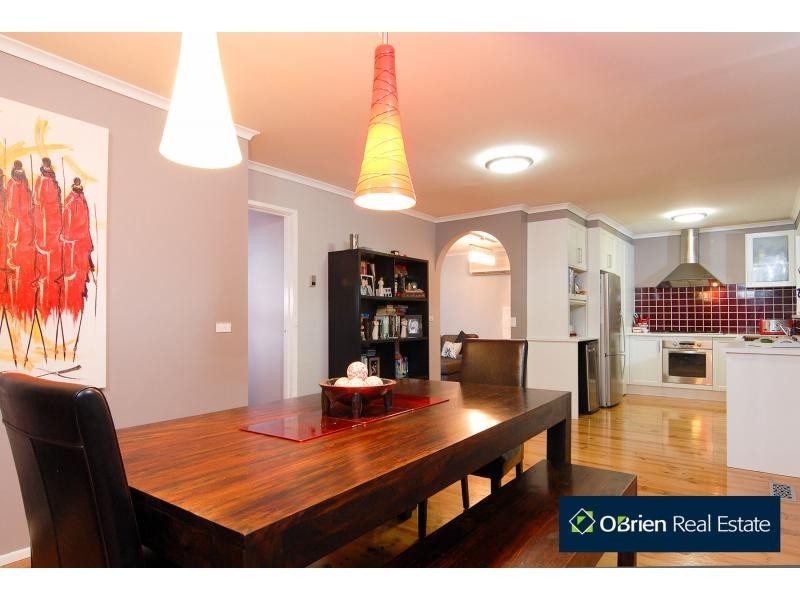 4 Victory Court, Narre Warren VIC 3805