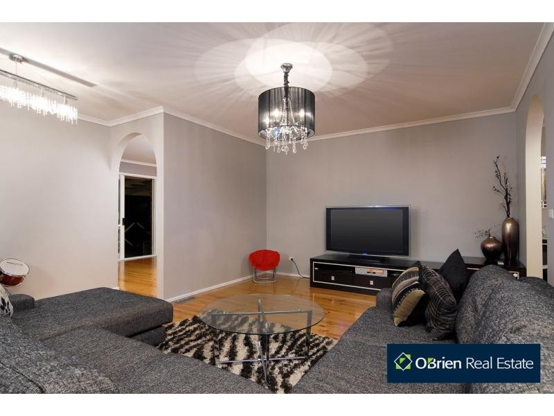 4 Victory Court, Narre Warren VIC 3805